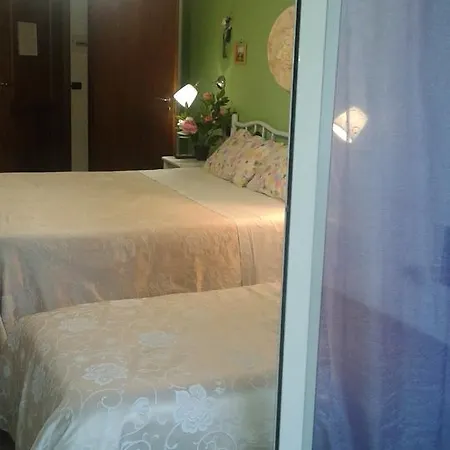 B &b Silvia Bed & Breakfast
